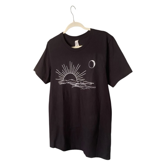 Sun & Moon Black Short Sleeve Tee with Astrology Astronomy Design - Picture 3 of 5